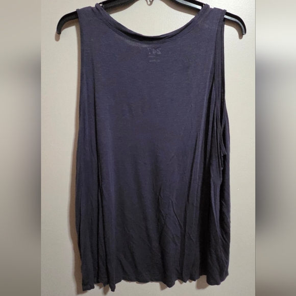 247 Women's Navy V-Neck Tank Top - Picture 3 of 3
